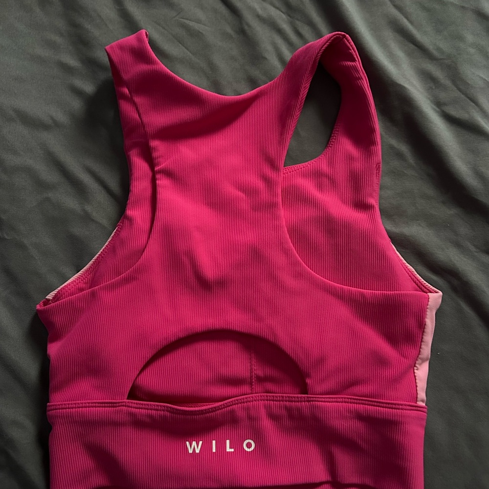 Women's Pink Sports Bra - Picture 3 of 4